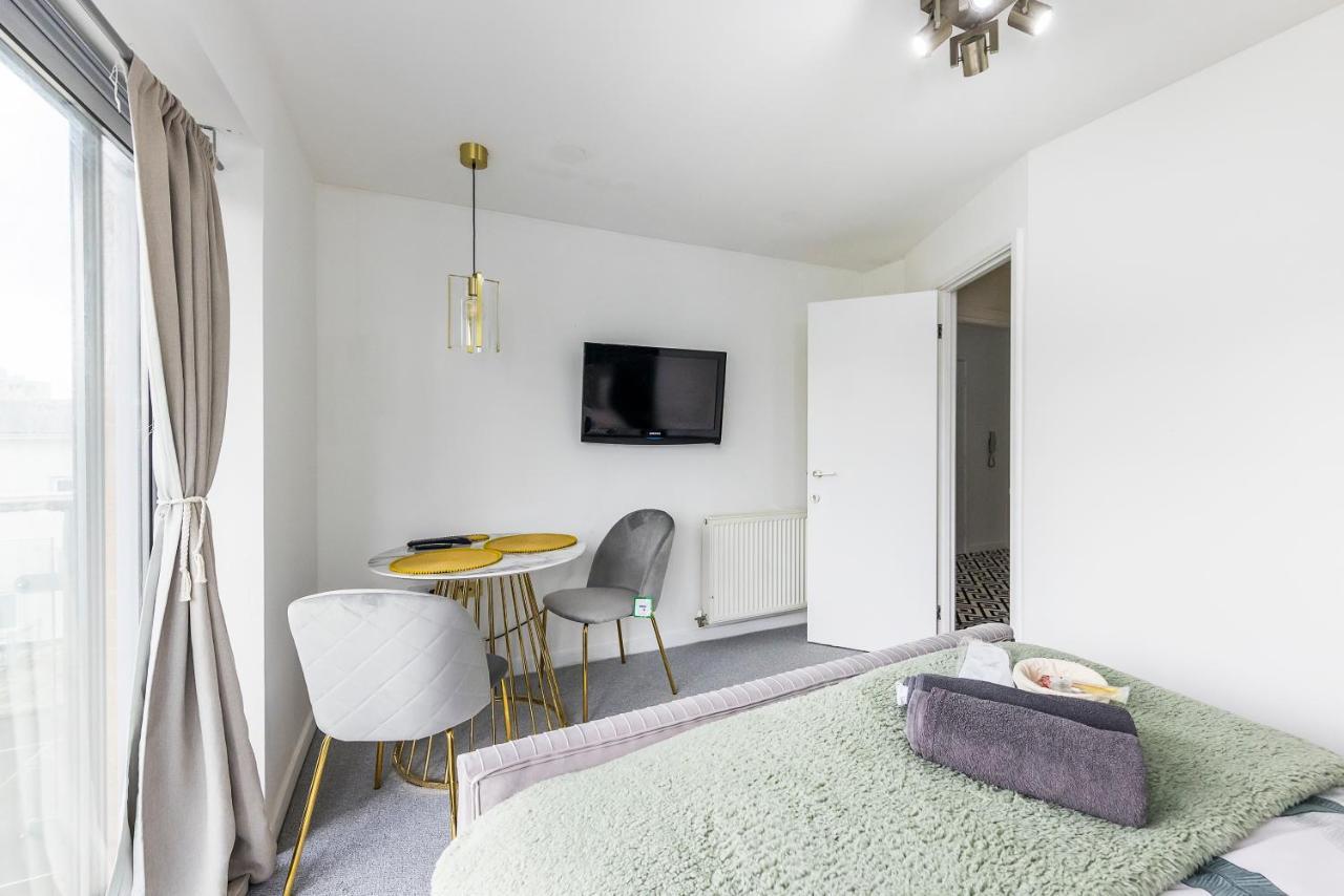Bow Wharf Apartments Londres Exterior foto